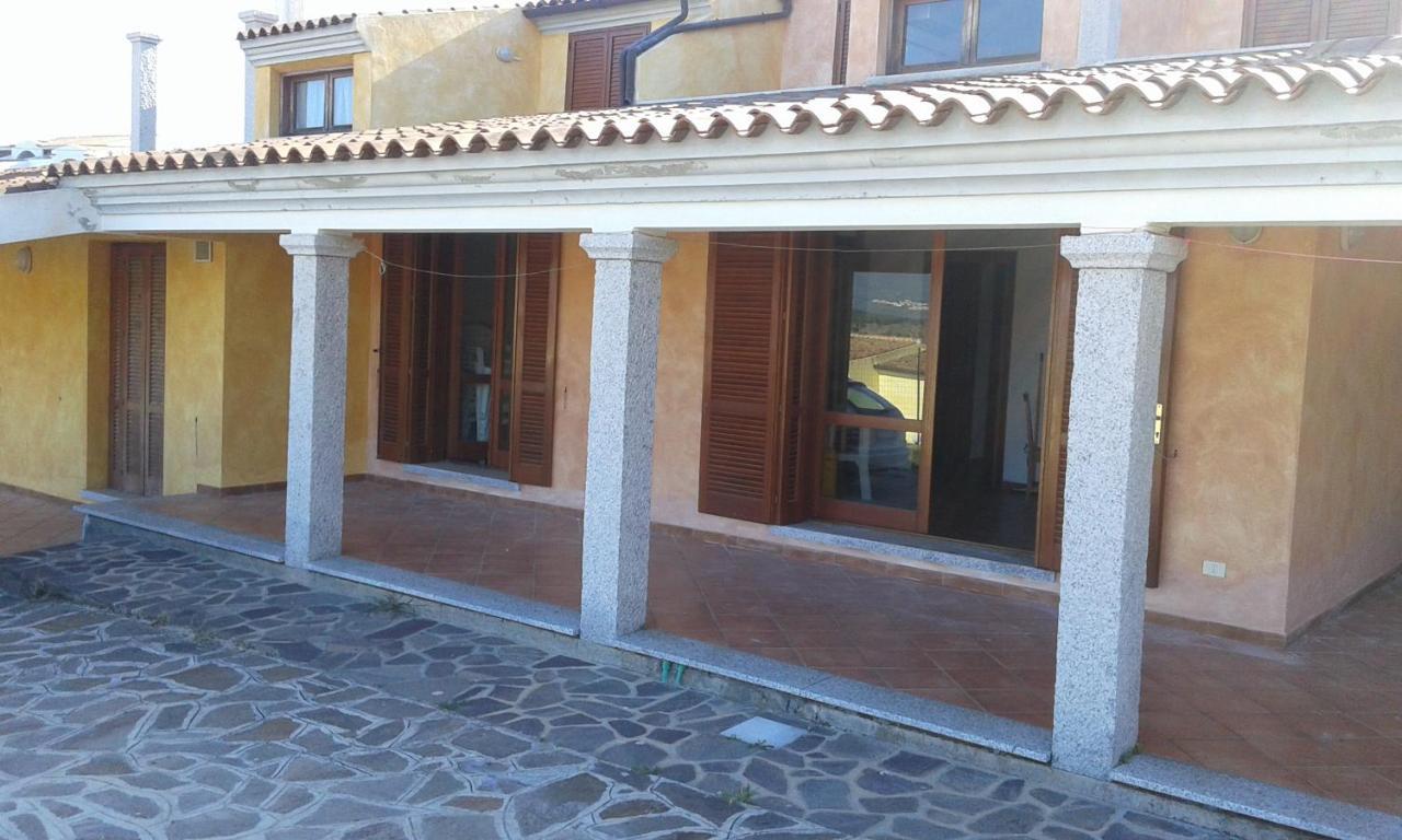 ブドーニSardinia Baya Sant'Annaアパートメント エクステリア 写真