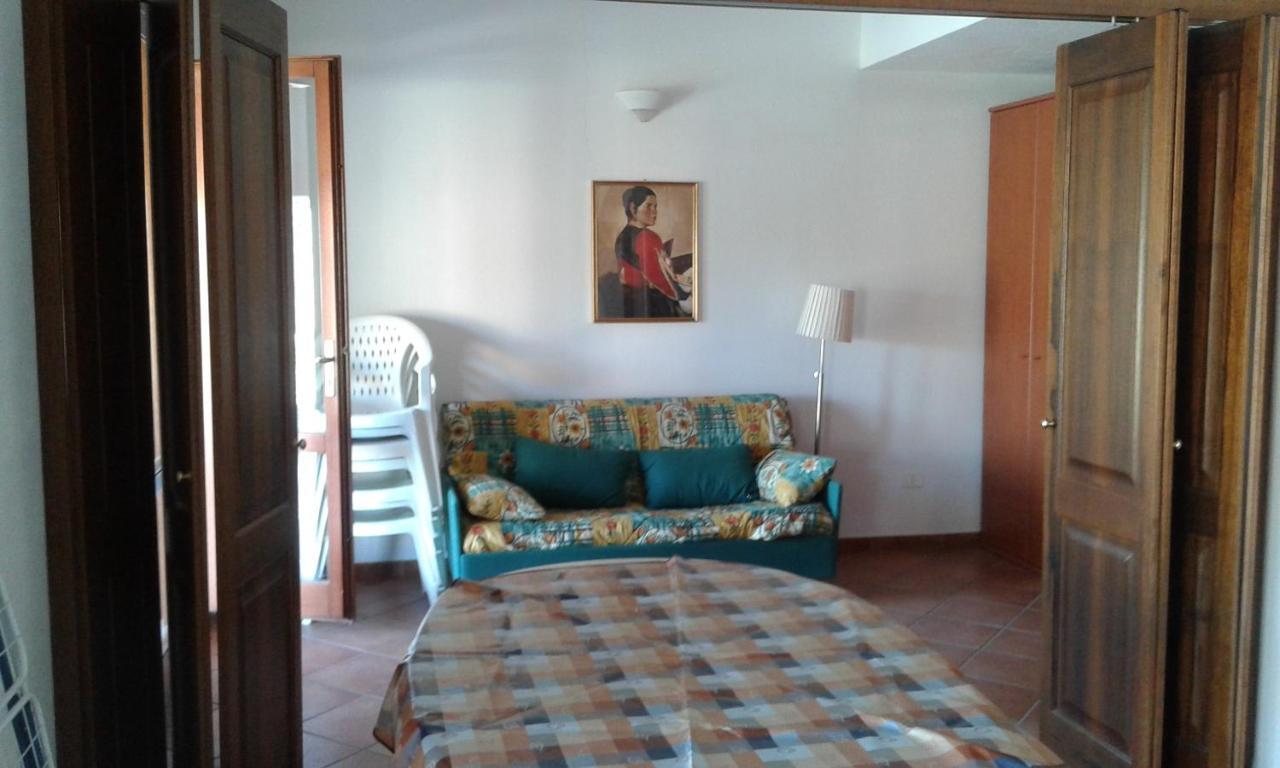ブドーニSardinia Baya Sant'Annaアパートメント エクステリア 写真